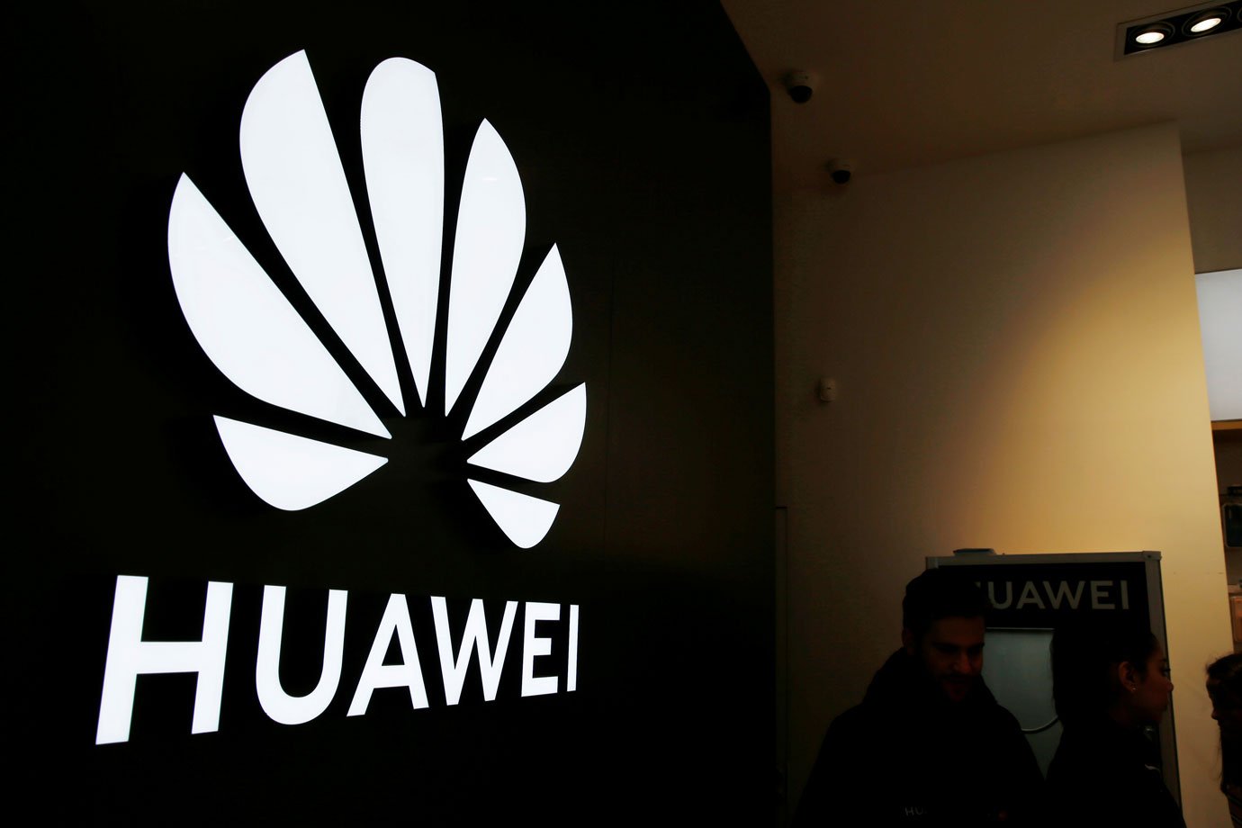 Novo smartphone com 5G da Huawei chega para competir com Apple e Samsung