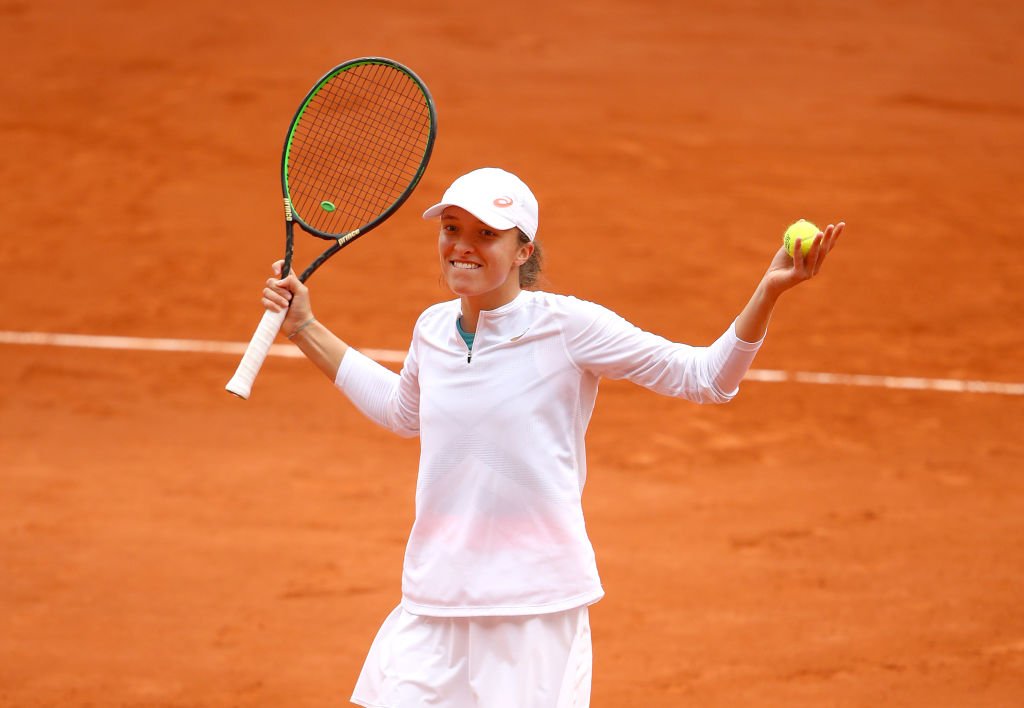 Com 4º título em Roland-Garros, Iga Swiatek chega a R$ 128 milhões em prêmios aos 23 anos