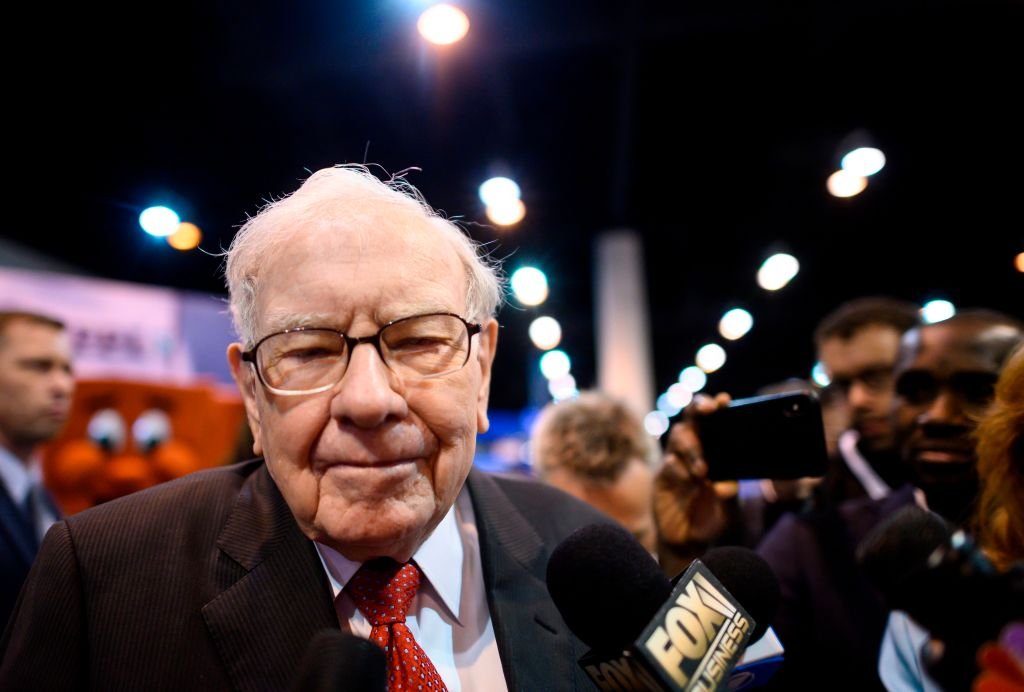 Funcionário da Berkshire vence bolão de Buffett pela 1ª vez em quase 10 anos e fatura US$ 1 milhão