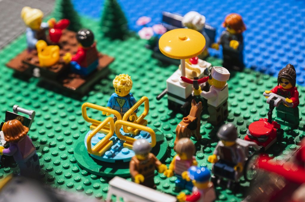 Da quase falência ao topo: como a Lego evitou o colapso com apenas uma nova estratégia?