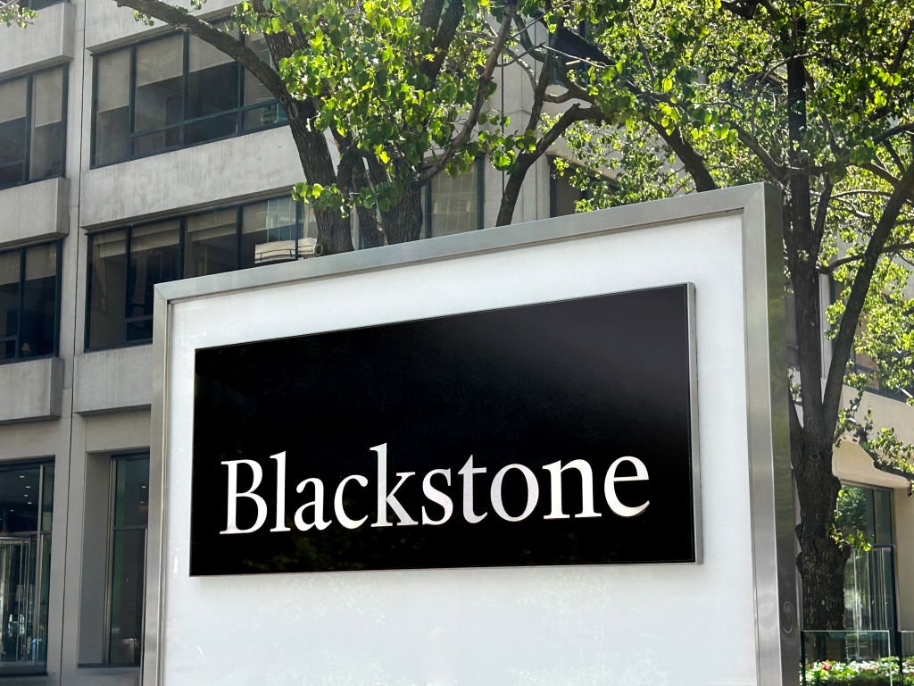 Blackstone injeta US$ 300 mi em empresa de dados e reforça boom da IA no sul da Califórnia