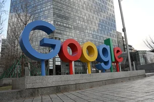 Google pode cair até 25% se for obrigado a vender o Chrome, diz Barclays