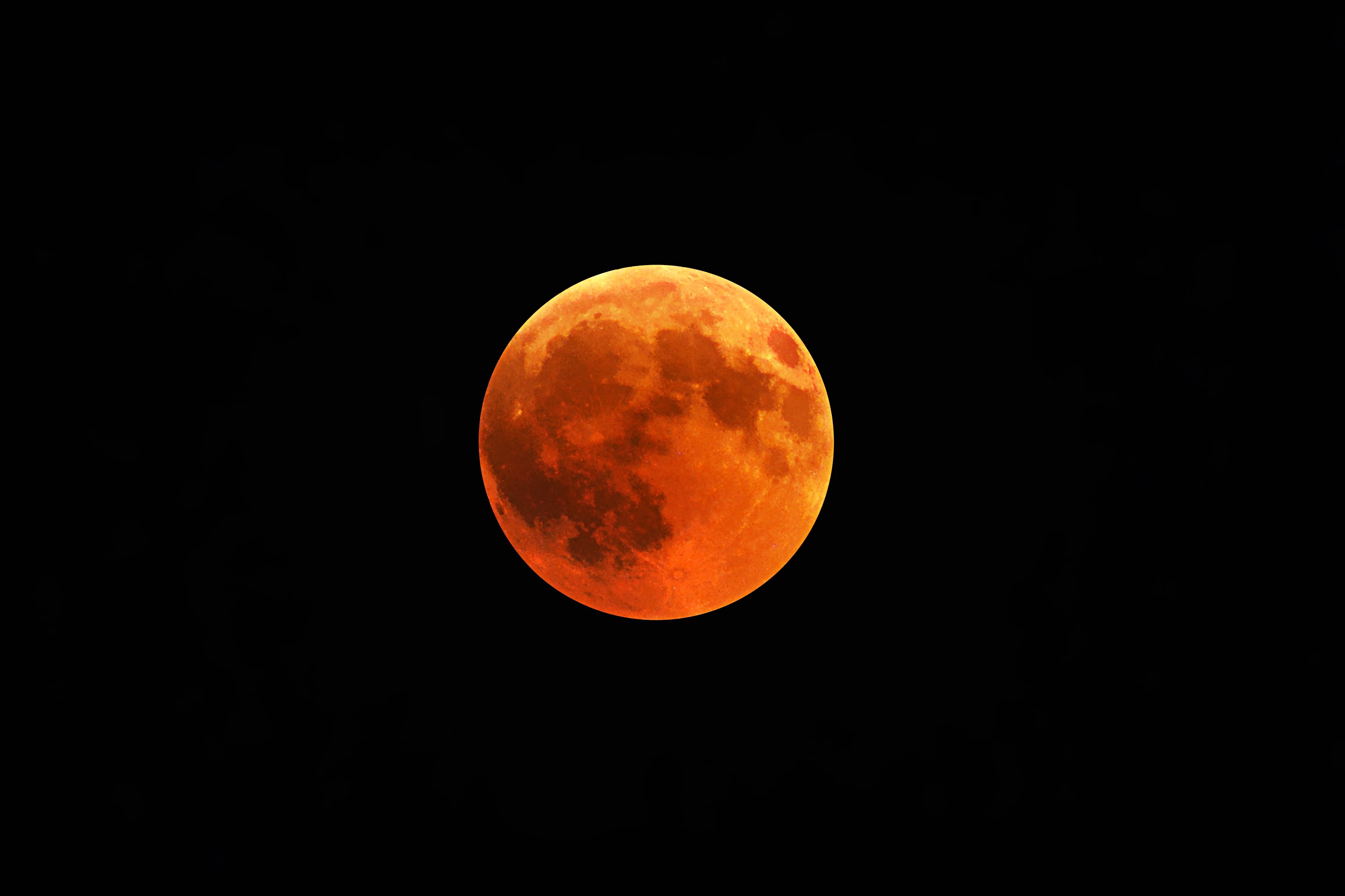 Qual a fase da Lua de hoje, 26 de abril de 2025?