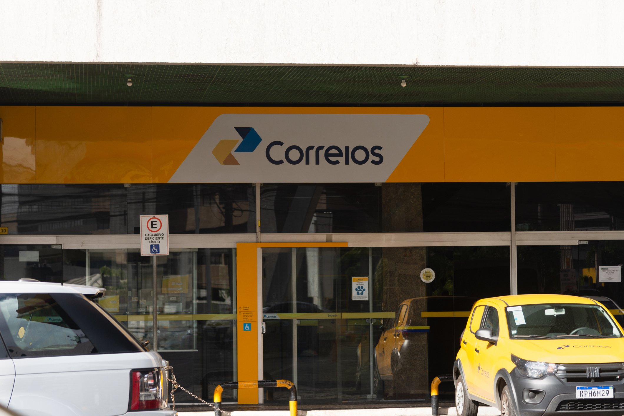 Anac revoga suspensão do transporte aéreo dos Correios após acordo de segurança